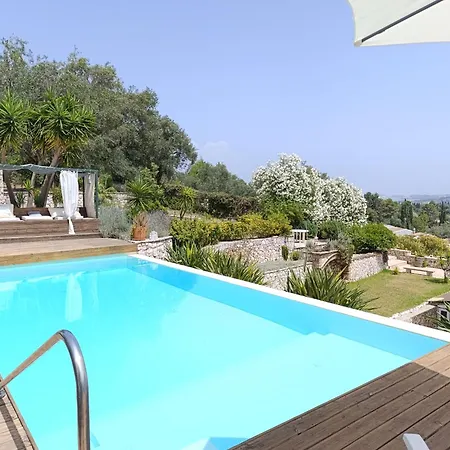 빌라 Place In The Sun Villa, 고우비아