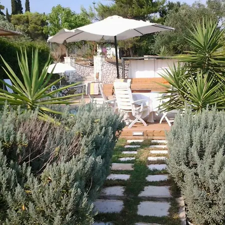 빌라 Place In The Sun Villa, 고우비아