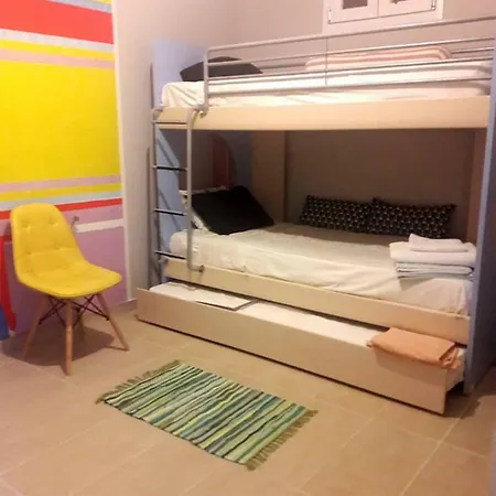 Place In The Sun Villa, 고우비아